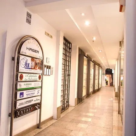 Portico Ventizerodue * メラーノ