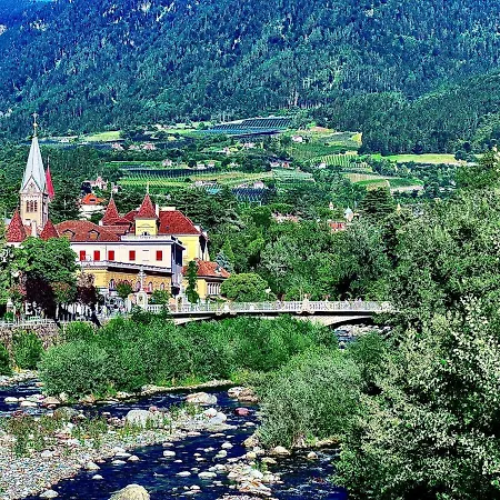 アパート Portico Ventizerodue *