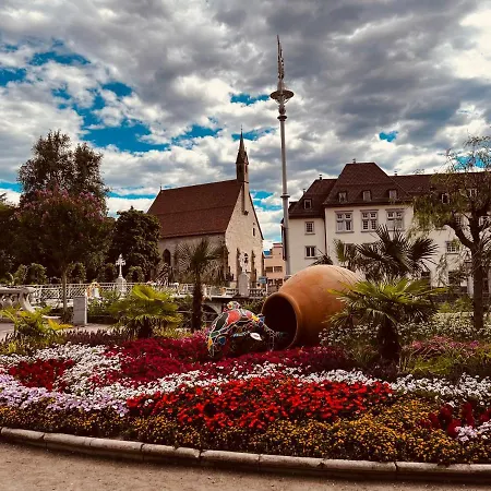 アパート Portico Ventizerodue メラーノ