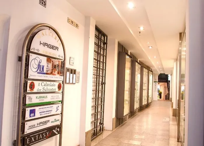 Portico Ventizerodue * Meran